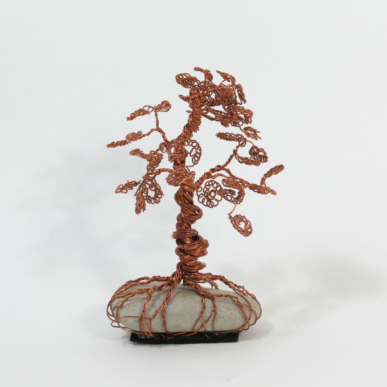 Afrikanischer Baum aus Kupferdraht